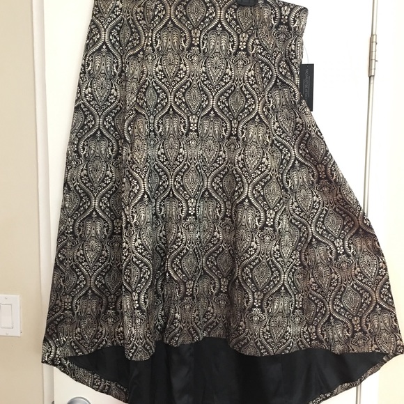 Cocktail skirt. - Picture 2 of 3